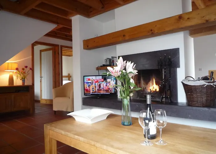 Homes No 10 By Trident Homes 別荘