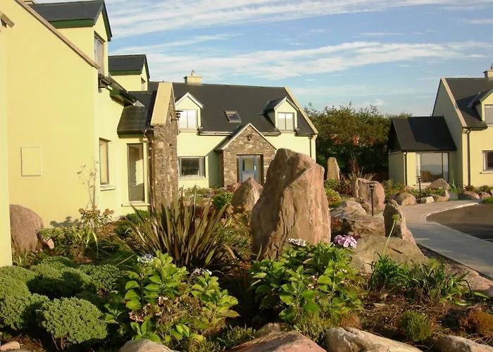 Homes No 10 By Trident Homes * ウォータービル